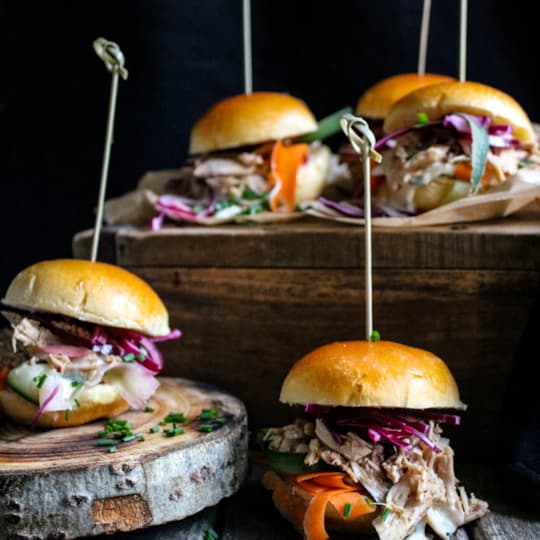 Pulled Pork burgare med hoisinmajo